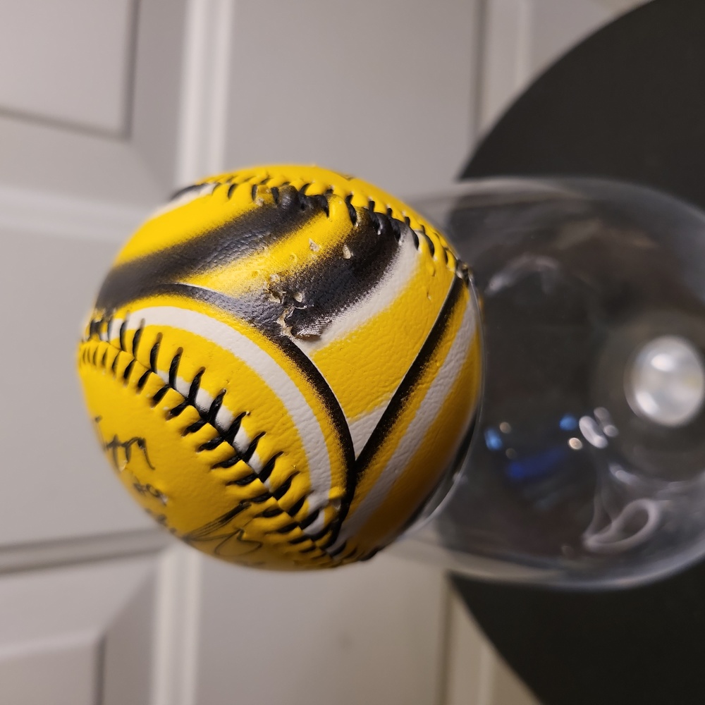 Game Used Signed Base Ball - Picture 2 of 8